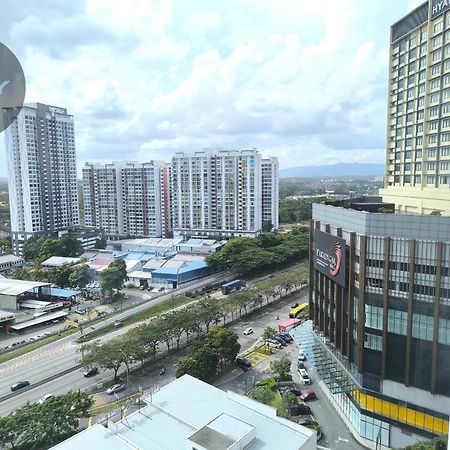 Platino 4Bedrooms Paradigm Mall Netflix By Stay Джохор-Бару Екстер'єр фото