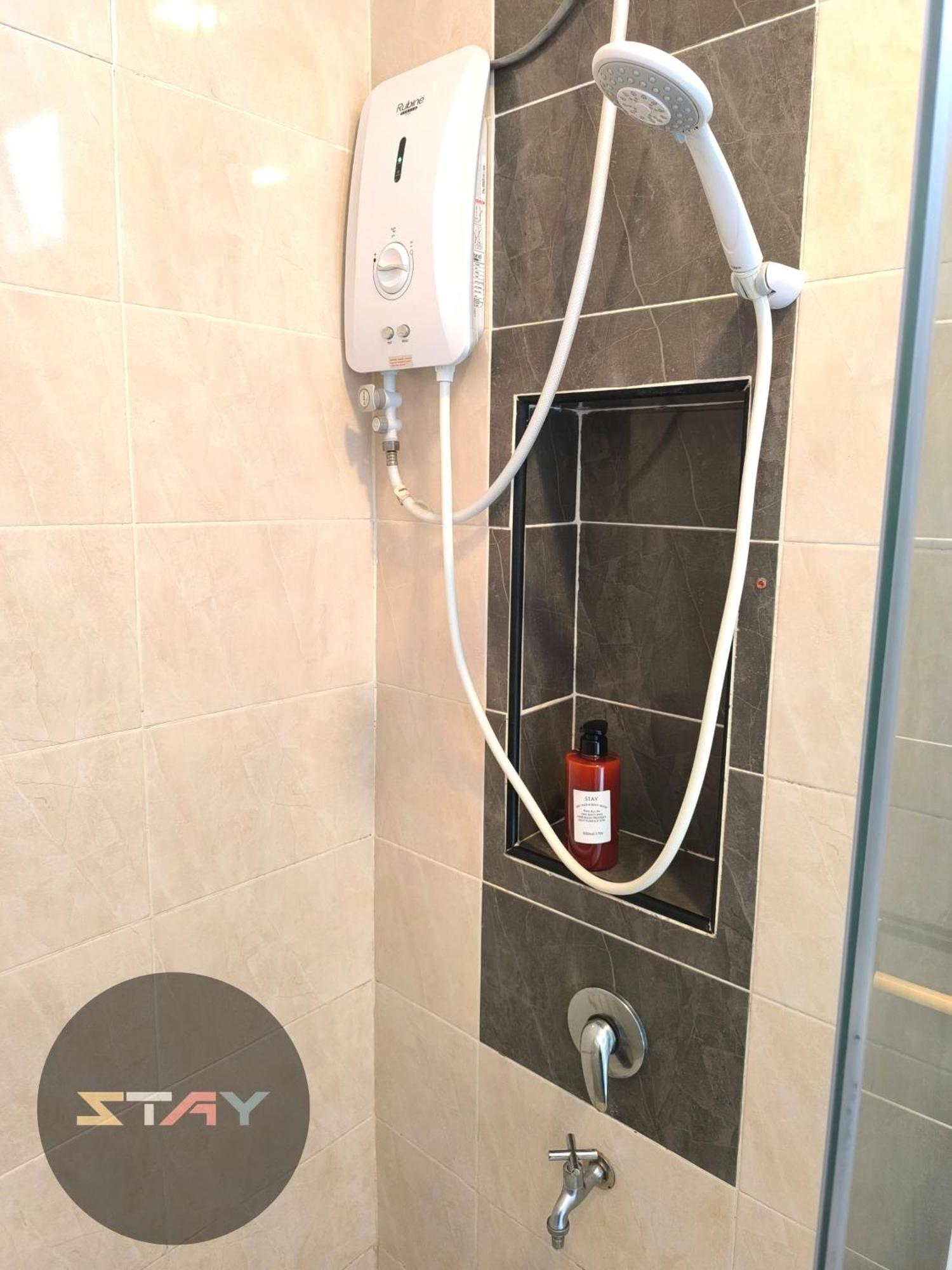 Platino 4Bedrooms Paradigm Mall Netflix By Stay Джохор-Бару Екстер'єр фото